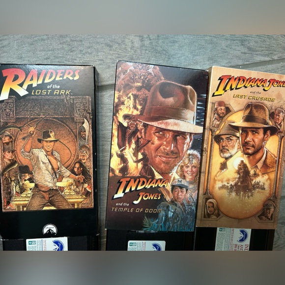Indiana Jones trilogy VHS boxed set trilogy collector’s edition raiders lost ark - Picture 13 of 13